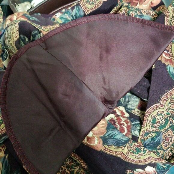 VINTAGE Norton McNaughton Pleated Skirt And Blouse With Floral Design 8P Petite - Picture 11 of 11